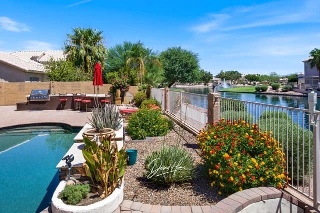 CAPTURING YOUR DESERT HOME'S BEAUTY!